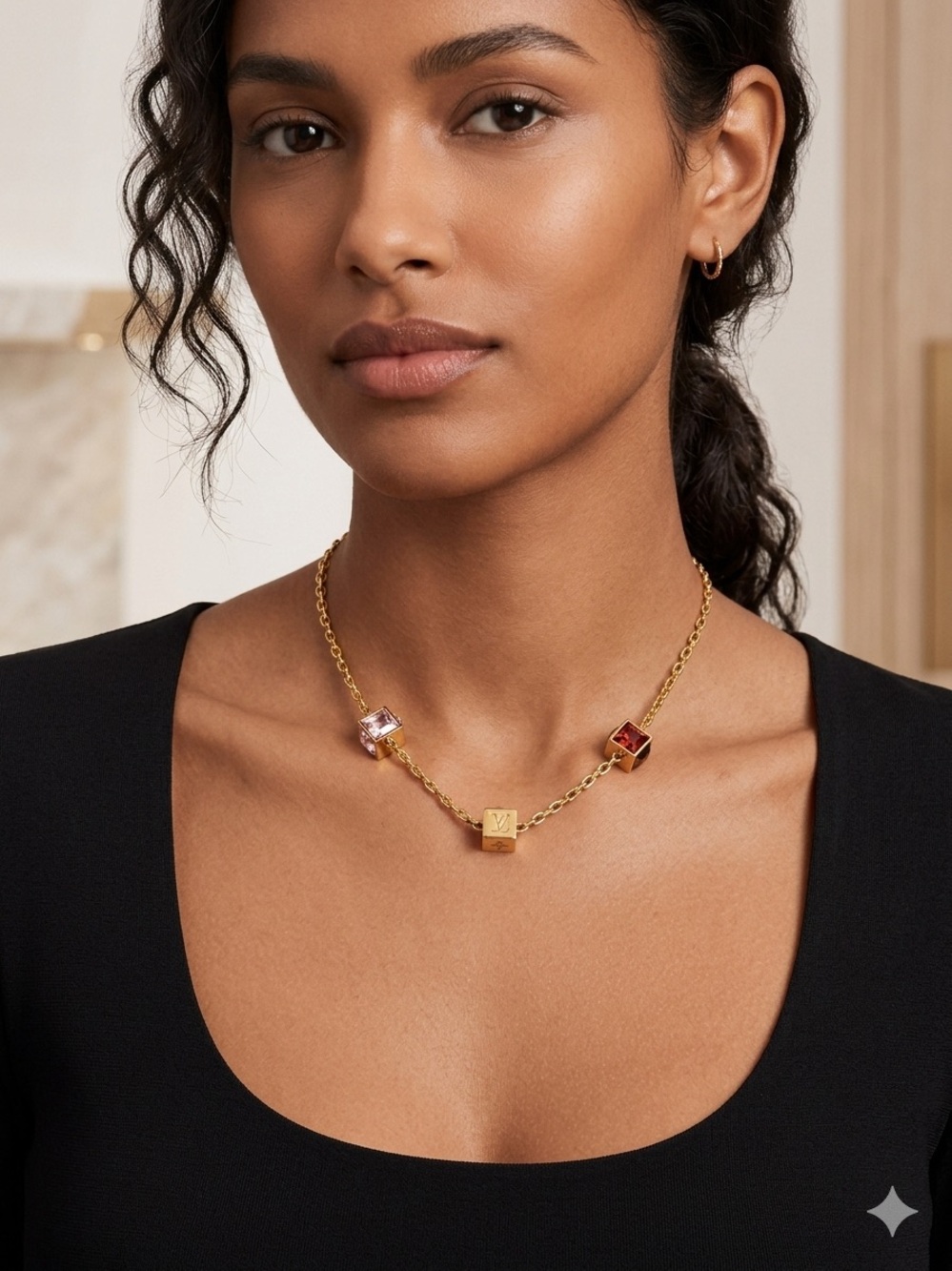 Louis Vuitton Collier Gamble Pendant Necklace Gold and Rhinestone